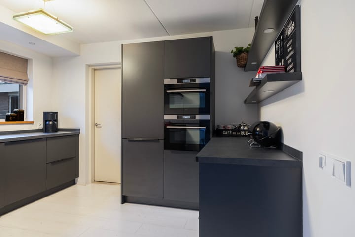 Photo 28 of Buorfinneleane 44