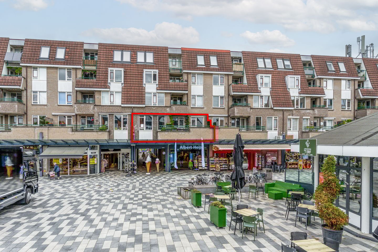 Photo 1 of 't Erf 33