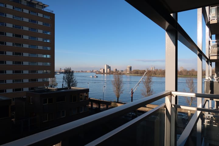 Foto 17 van Piet Smitkade 424