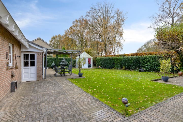 Foto 45 van Beekstraat 37