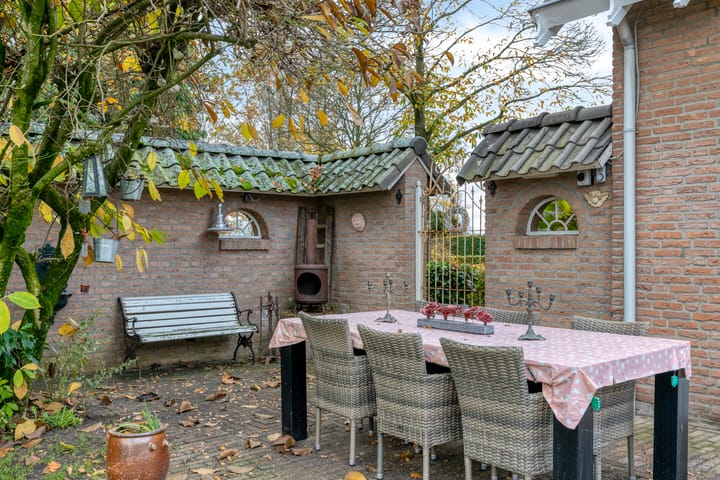 Foto 49 van Beekstraat 37