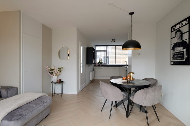 Photo 2 of Elswout 18