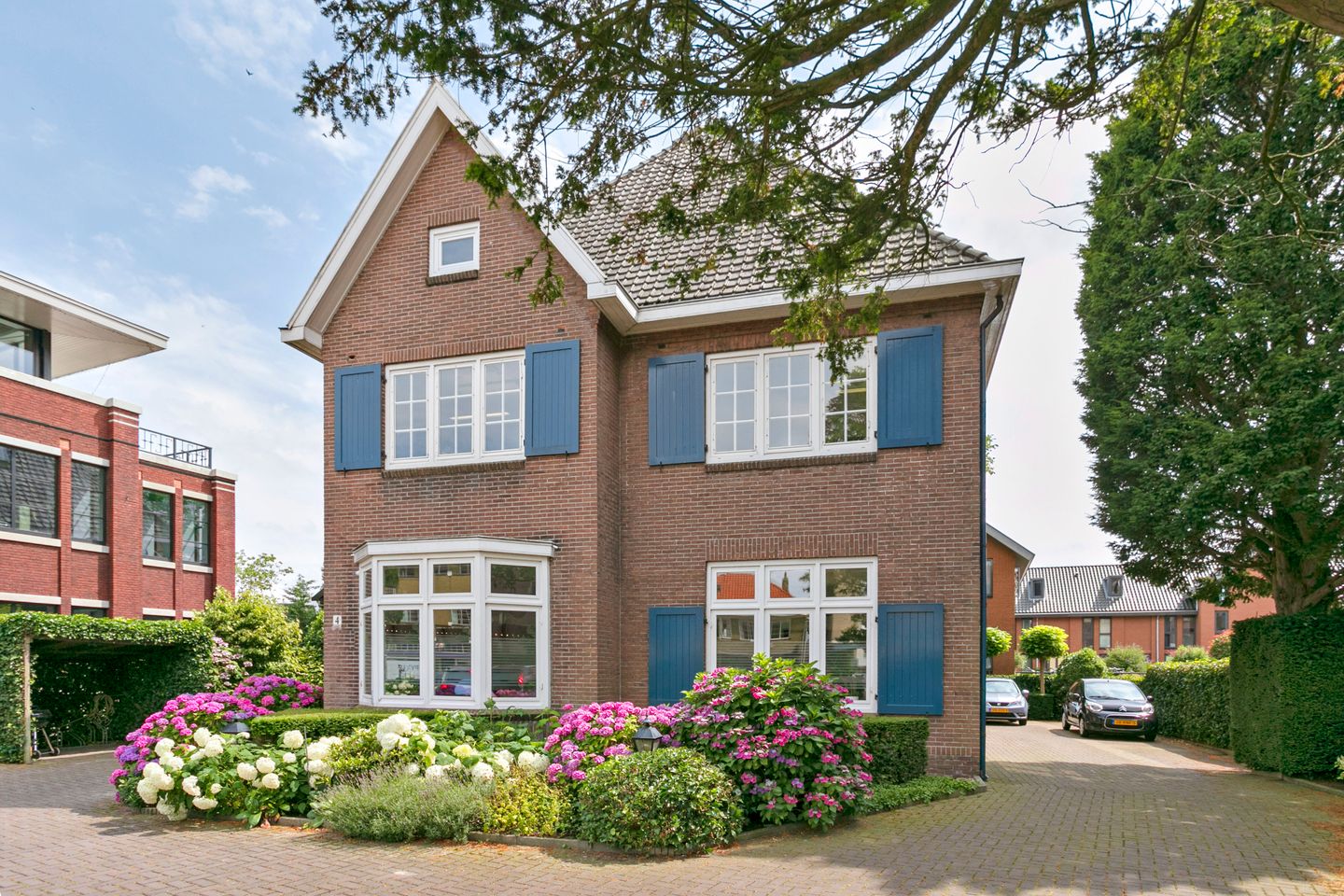 Bekijk foto 1 van Huizerweg 4