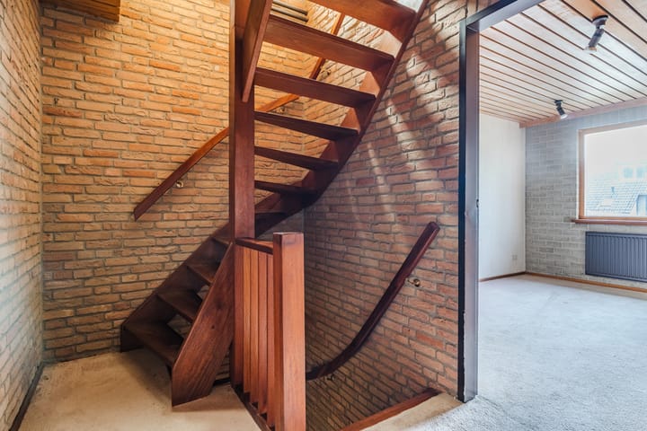 Photo 20 of Klabots 43