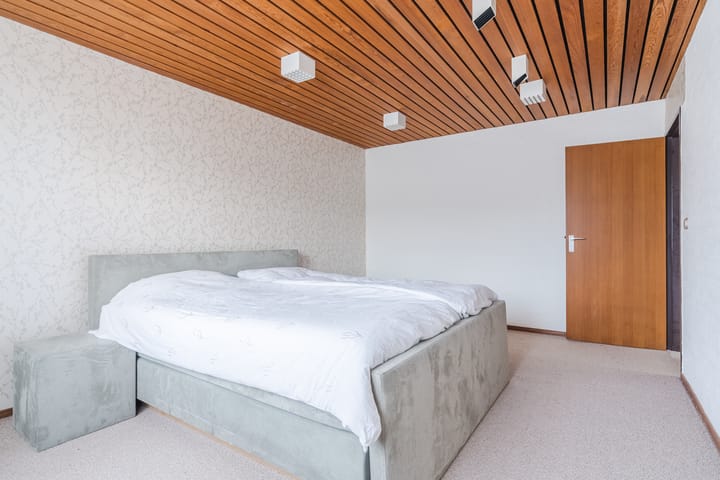 Photo 22 of Klabots 43