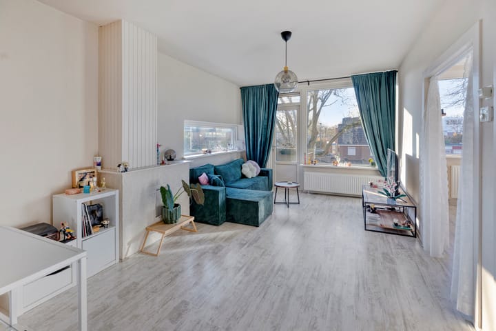 Photo 3 of Ernst Bagelaarstraat 56