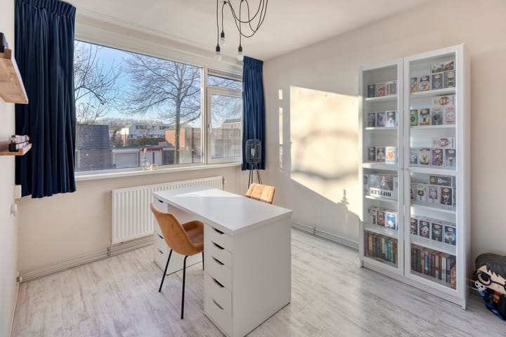 Photo 8 of Ernst Bagelaarstraat 56