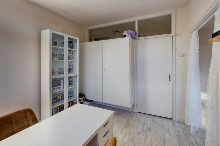 Photo 9 of Ernst Bagelaarstraat 56