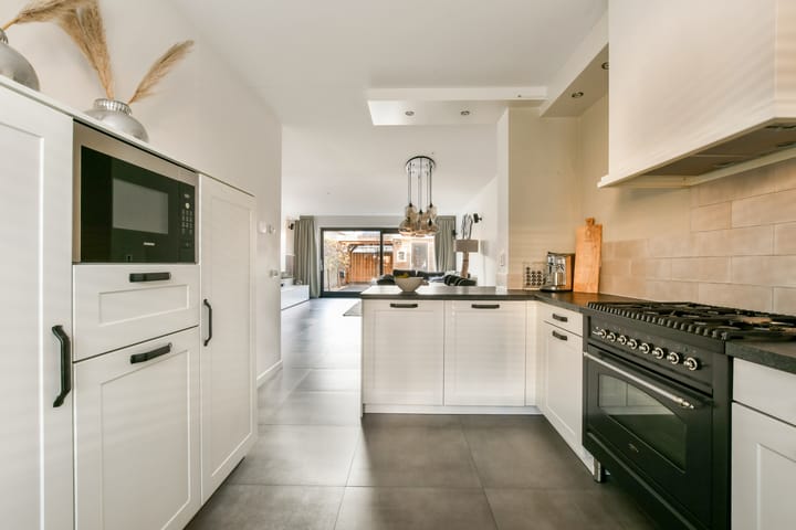 Photo 12 of Salviastraat 36