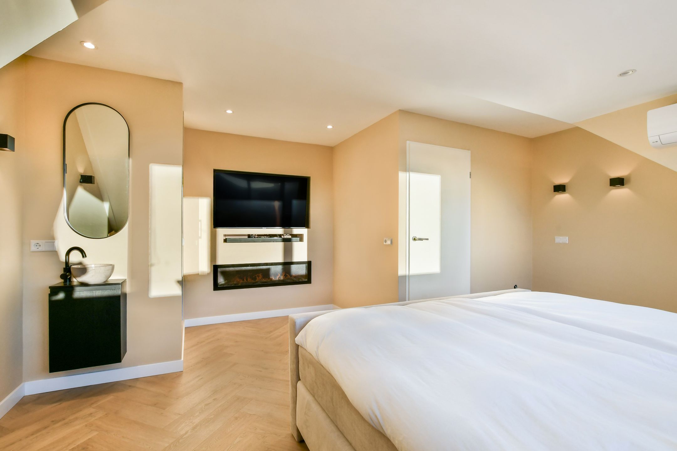 Photo 24 of Salviastraat 36