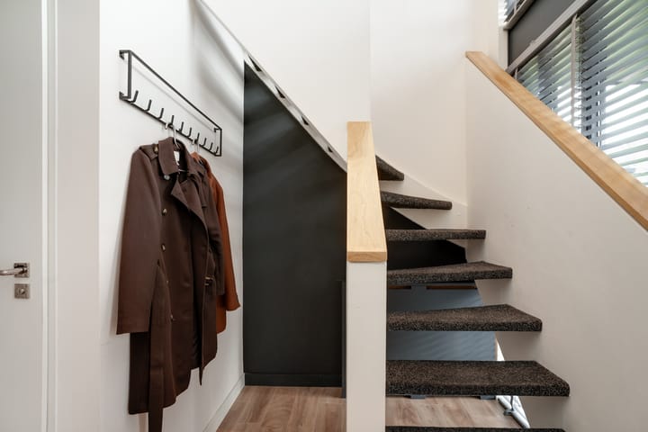 Photo 32 of Zonegge 17 9