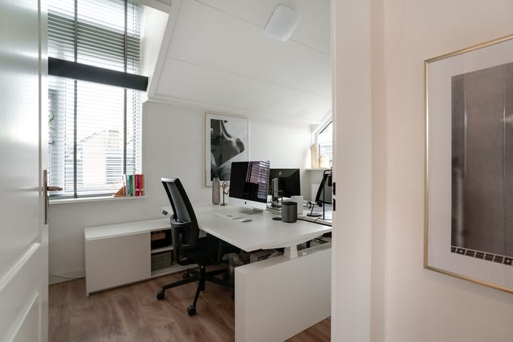 Photo 36 of Zonegge 17 9