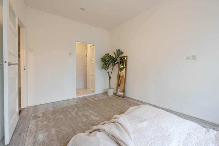 Foto 15 van Strevelsweg 88-B01