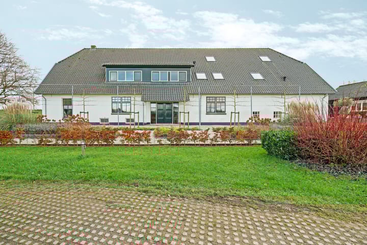 Foto 2 van Rijnstrangenweg 15