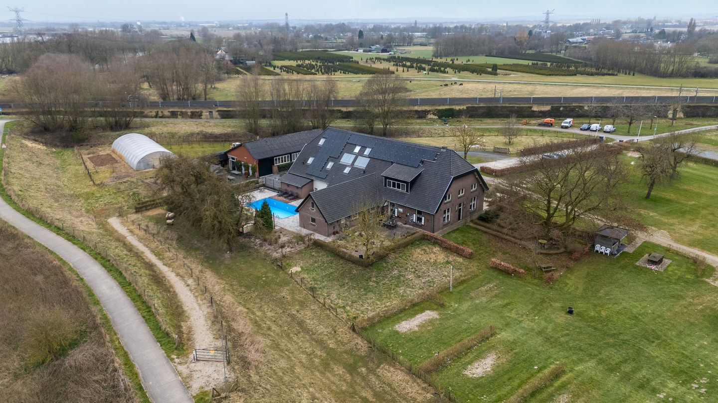 Foto 70 van Rijnstrangenweg 15