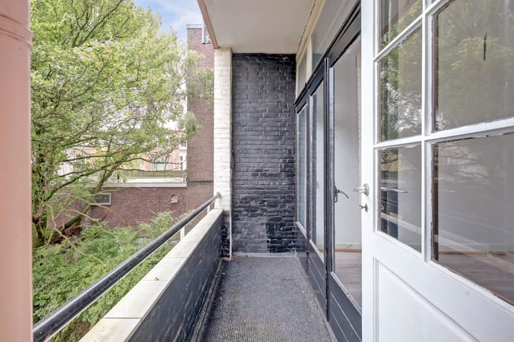 Photo 3 of Boerhaavelaan 9-B