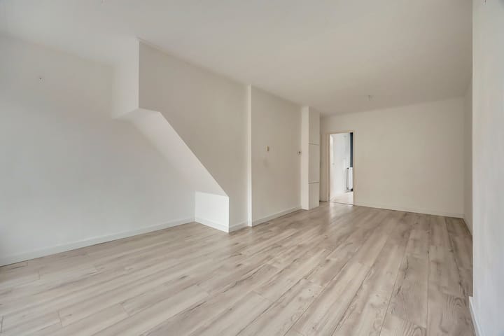 Photo 6 of Boerhaavelaan 9-B