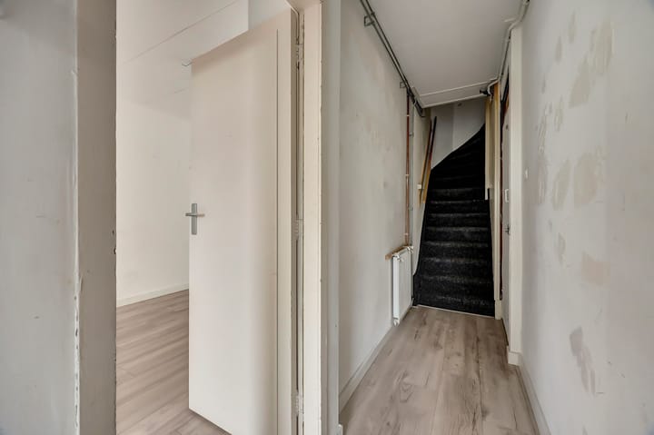 Photo 15 of Boerhaavelaan 9-B