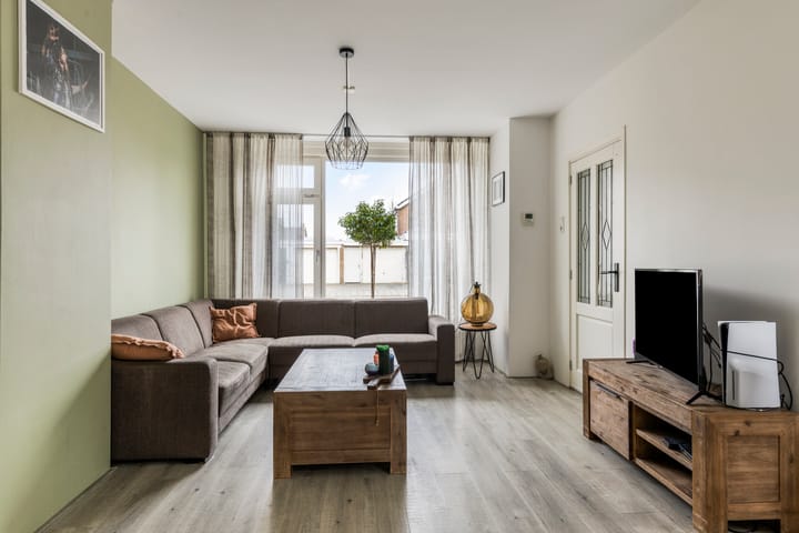 Photo 4 of Schelpstraat 76