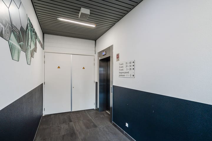 Foto 5 van Vredenburgplein 6