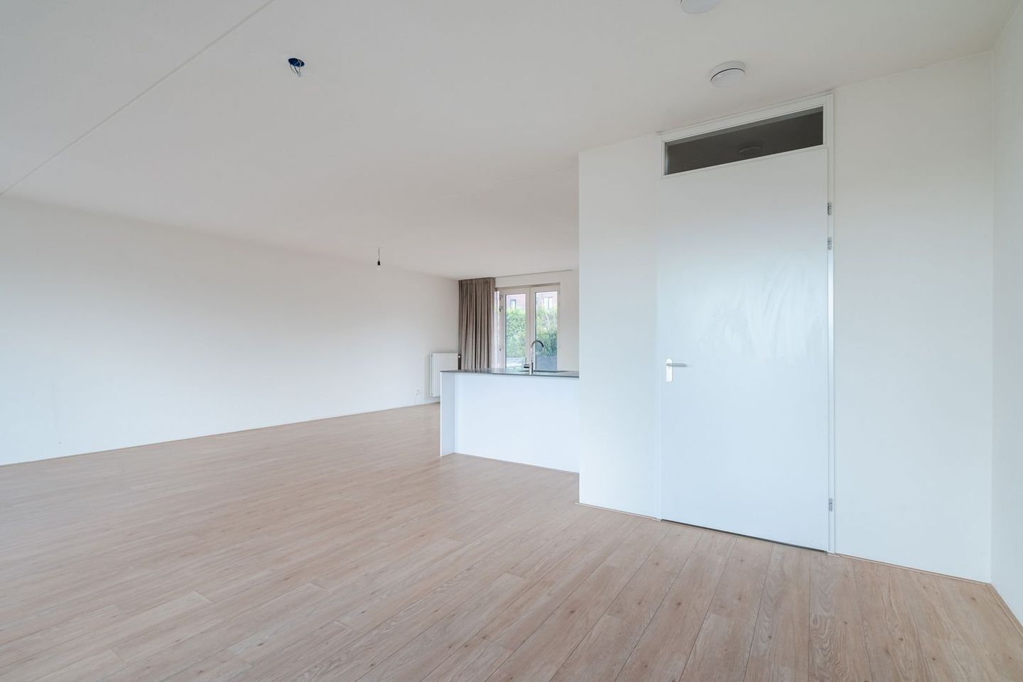 Foto 10 van Vredenburgplein 6