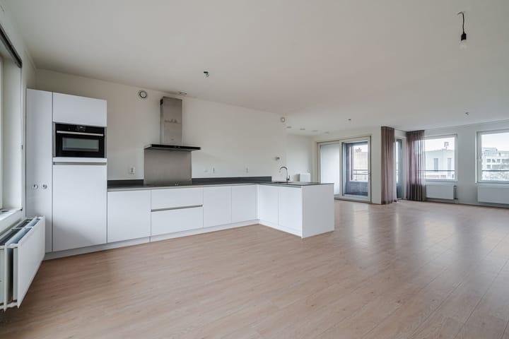 Foto 12 van Vredenburgplein 6