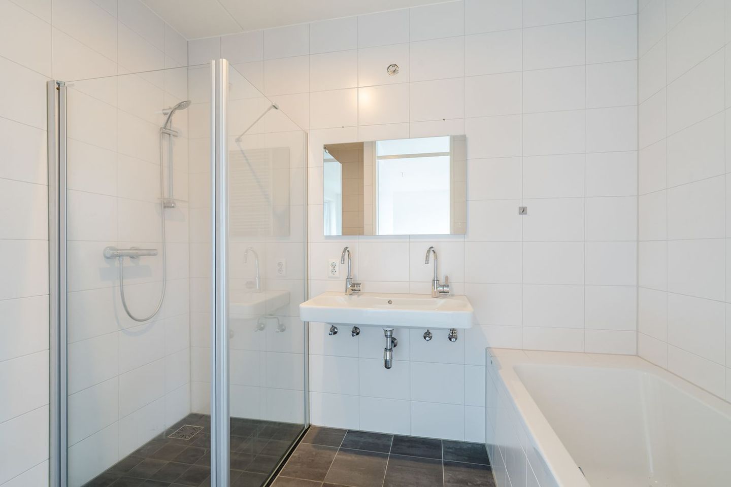 Foto 19 van Vredenburgplein 6