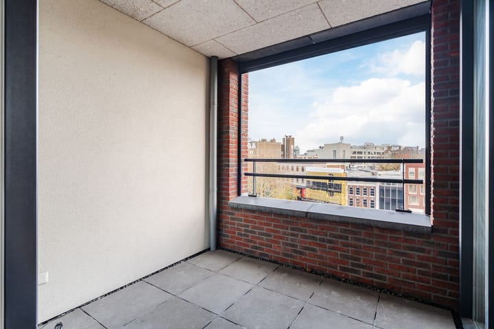 Foto 21 van Vredenburgplein 6