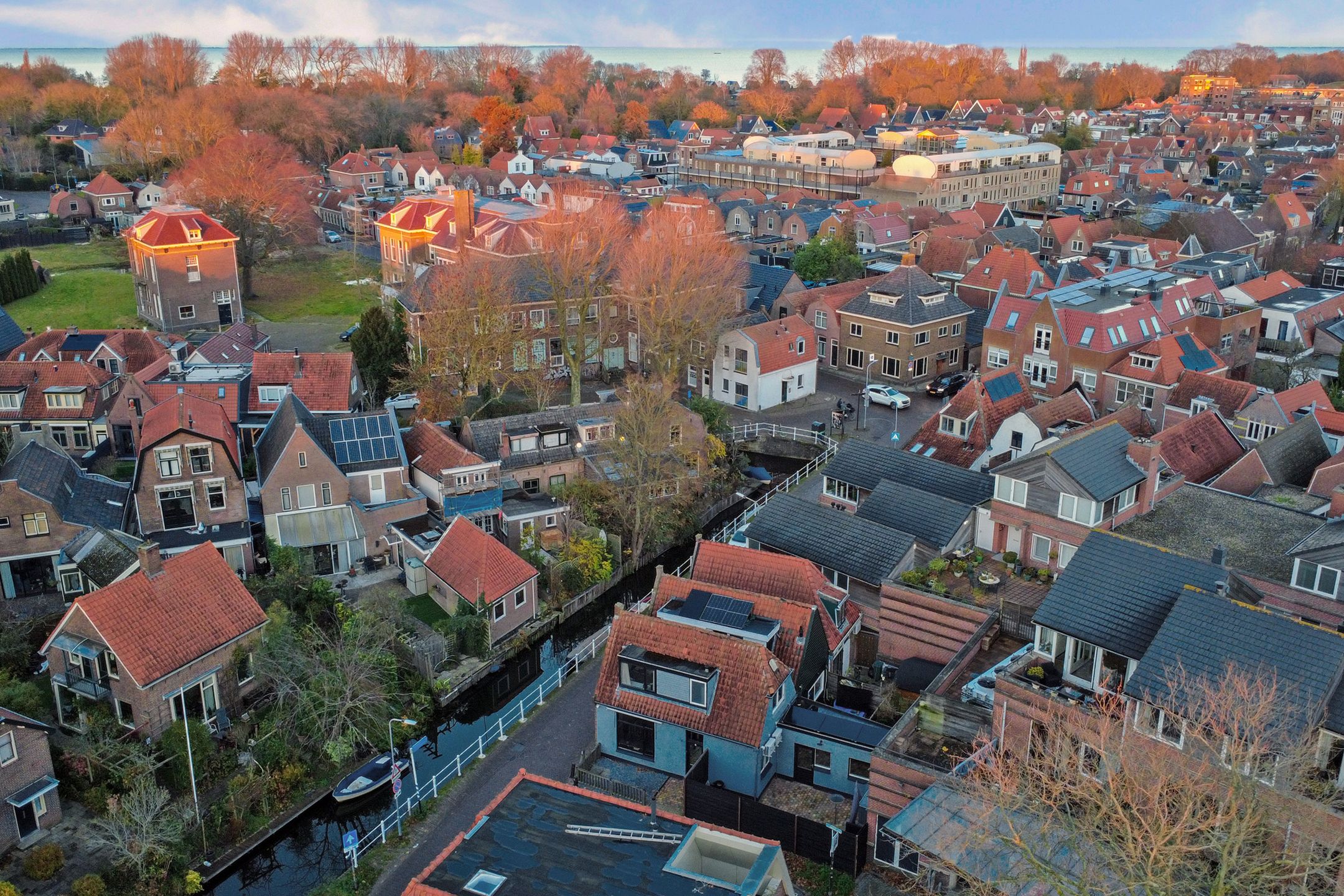 Foto 30 van Driebanen 11