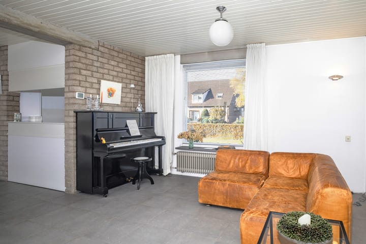 Photo 10 of Schoolstraat 41