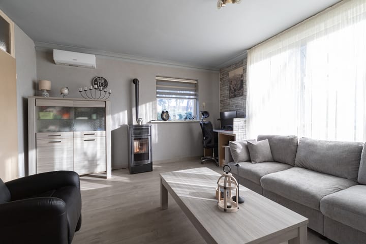 Photo 18 of Dollardlaan 30