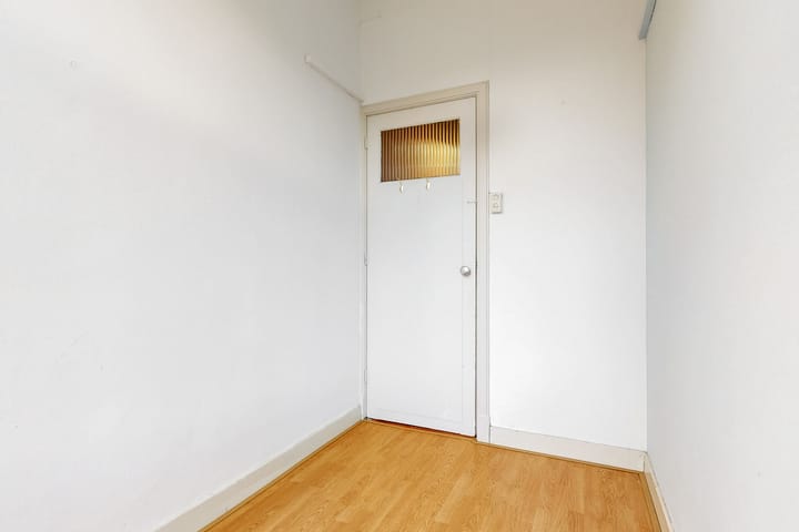 Photo 23 of Van 't Hoffstraat 37