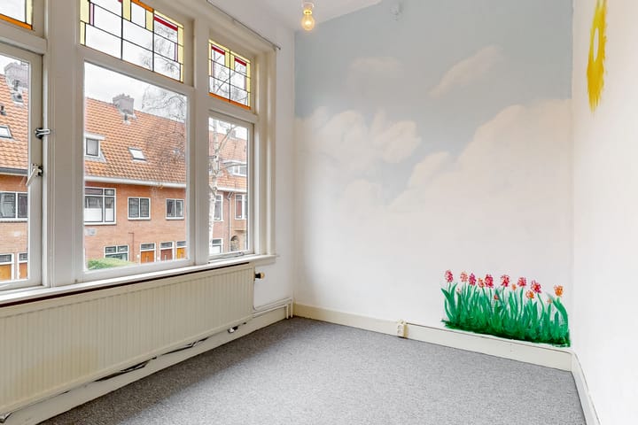 Photo 24 of Van 't Hoffstraat 37