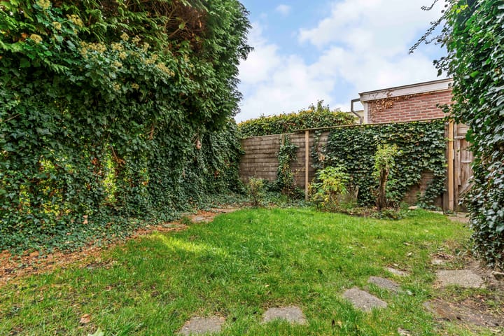 Photo 27 of Van 't Hoffstraat 37