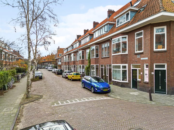 Photo 33 of Van 't Hoffstraat 37
