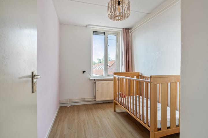 Foto 25 van Grondzeilerplantsoen 61