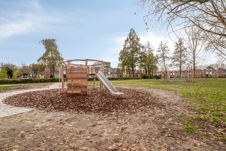 Foto 31 van Grondzeilerplantsoen 61