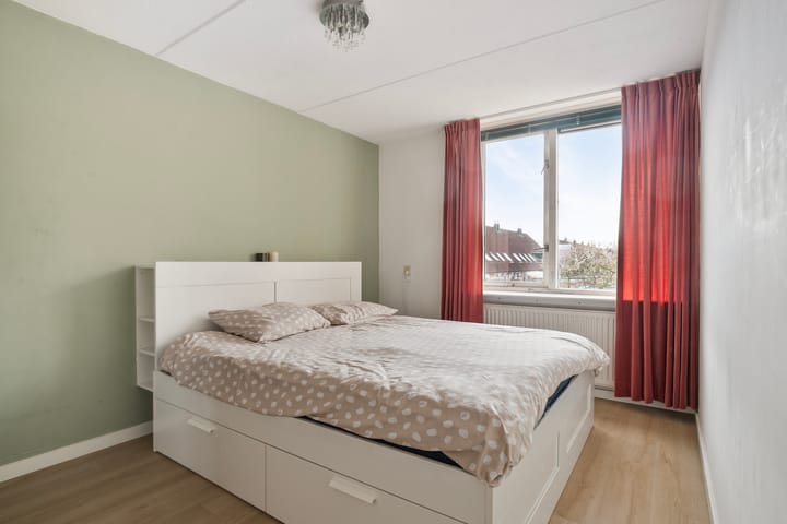 Foto 20 van Grondzeilerplantsoen 61