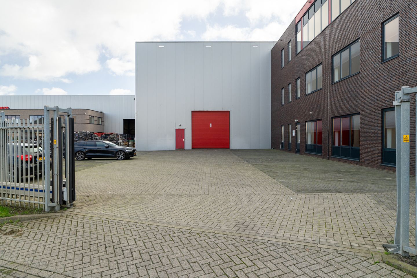 Bekijk foto 4 van Heksekamp 7