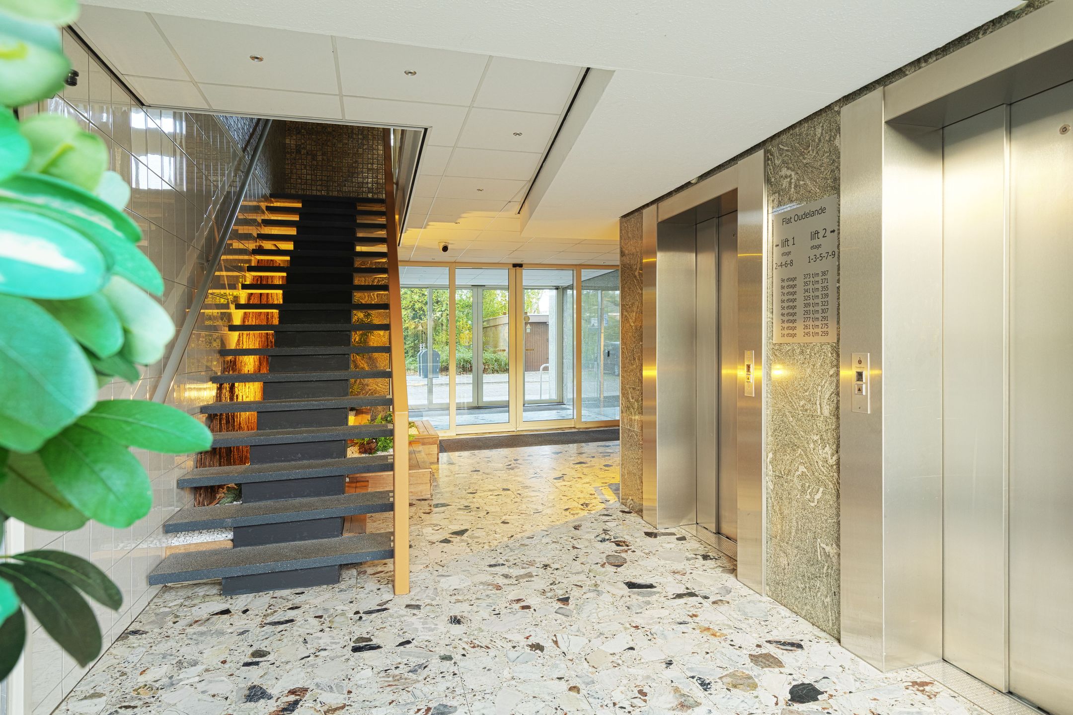 Photo 9 of Kloosplantsoen 301