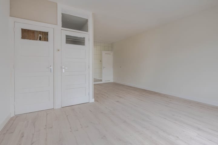 Foto 9 van Strevelsweg 90-A01