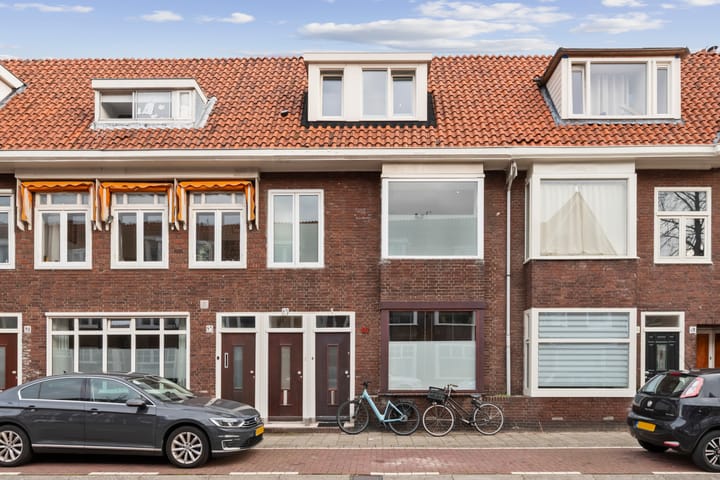Photo 2 of Teding van Berkhoutstraat 85