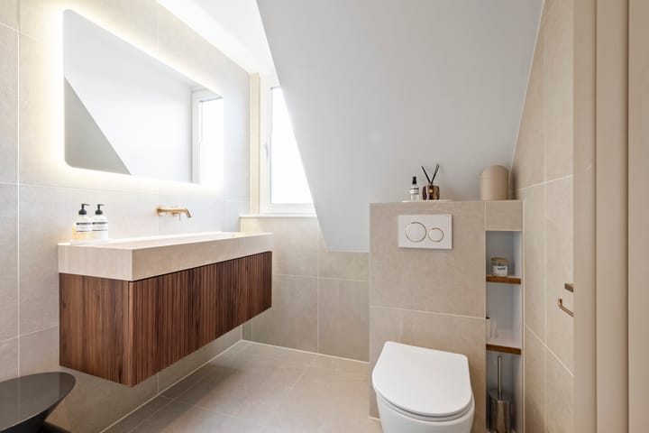 Photo 29 of Teding van Berkhoutstraat 85