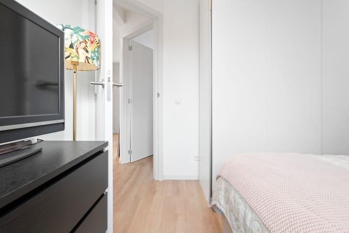 Photo 45 of Teding van Berkhoutstraat 85