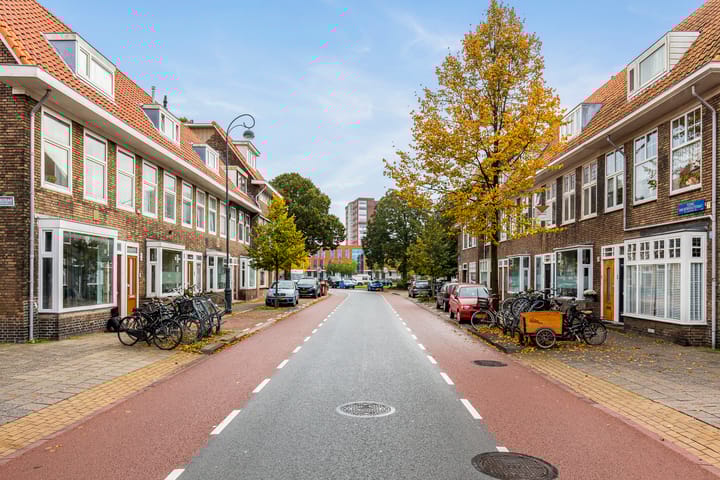 Photo 48 of Teding van Berkhoutstraat 85