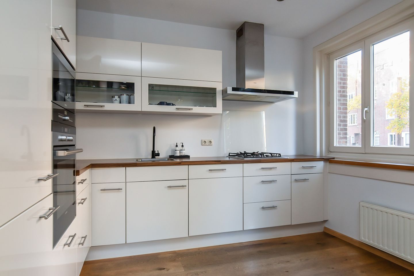 Foto 14 van Aalsmeerweg 29-1