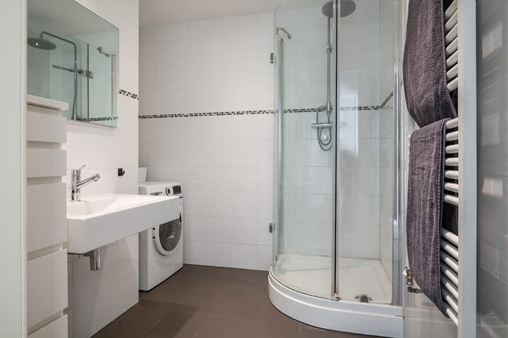 Foto 24 van Aalsmeerweg 29-1