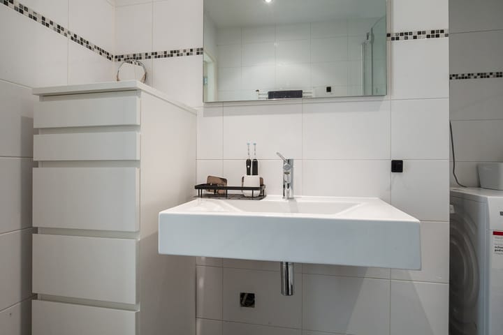 Foto 25 van Aalsmeerweg 29-1