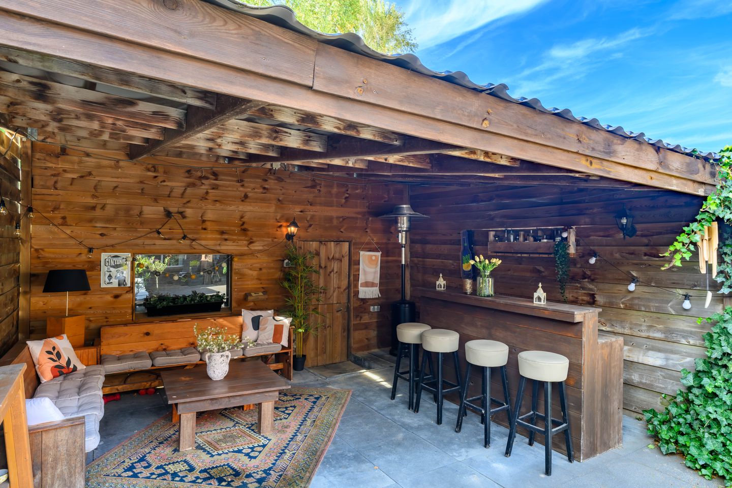 Photo 25 of Zwanebloemstraat 11