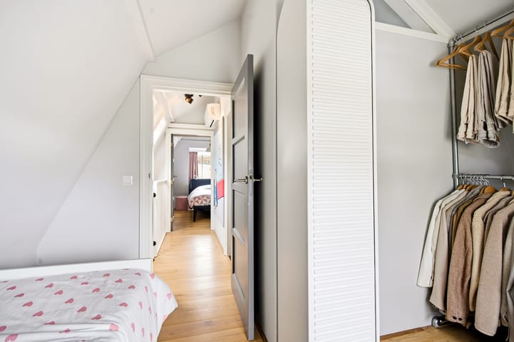 Photo 25 of Bartjensstraat 4-4